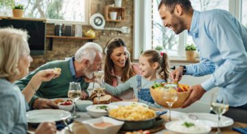 Powerful Tips to Beat Holiday Family Stress 3 Resetting After Family Gatherings: A Guide to Managing “Family Jet Lag”