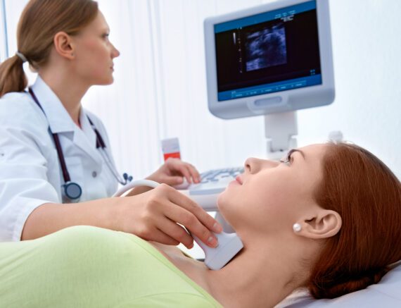 7 Reasons Your Thyroid Is Struggling